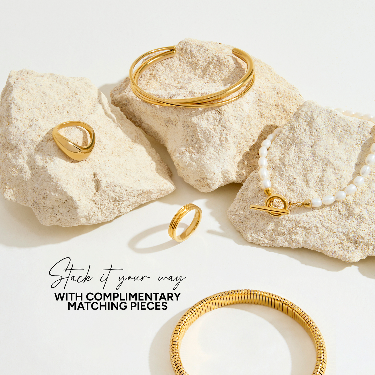 Crossover Bangle (Gold)